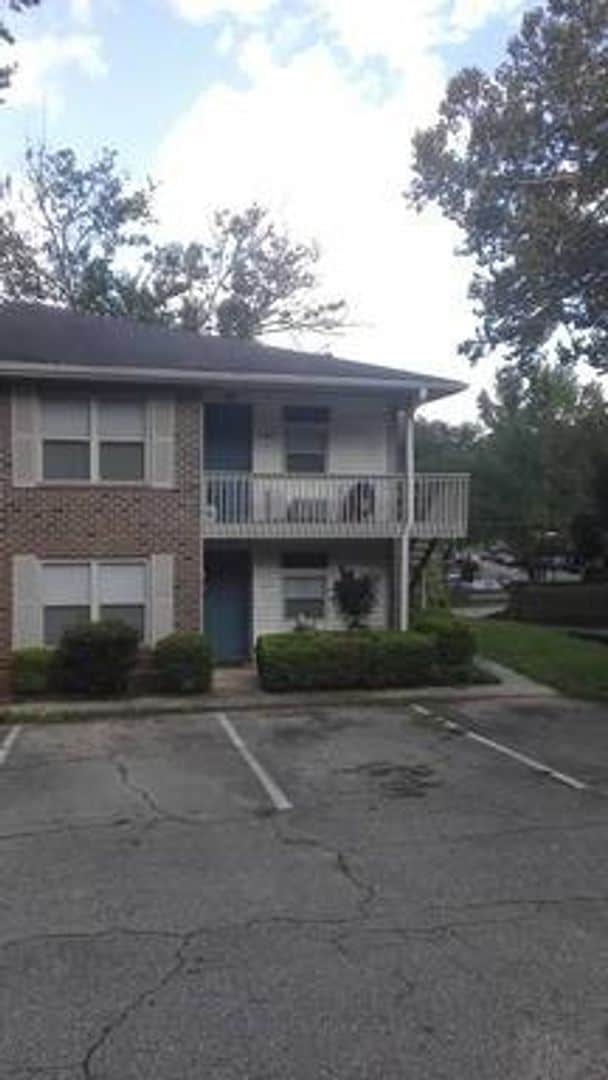 Primary Photo - 2/2/ Walking Distance To Capital Regional ...