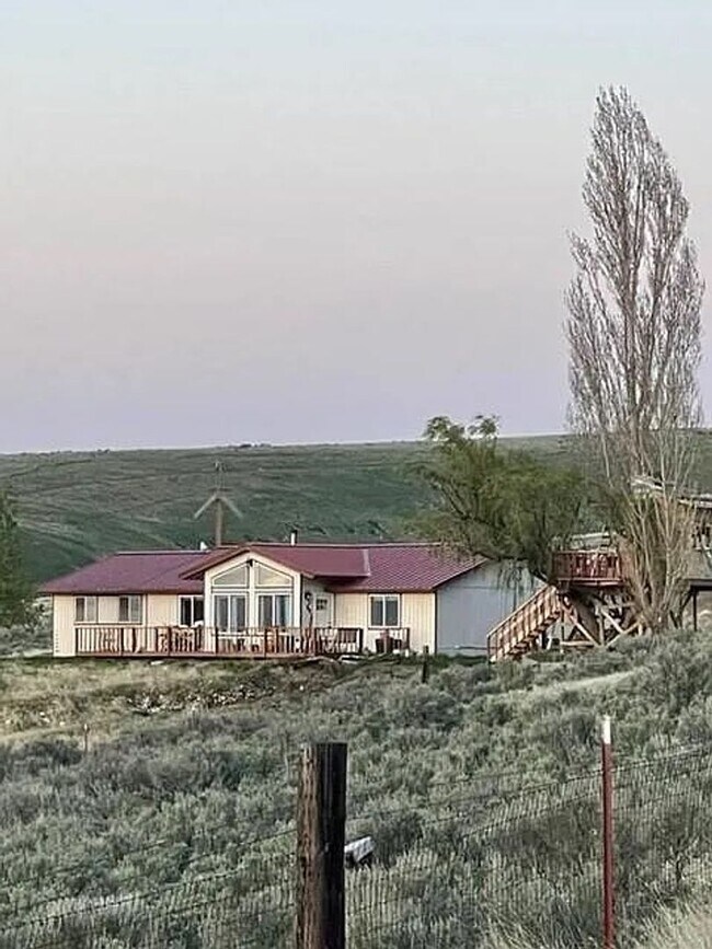 Primary Photo - Beautiful country living!