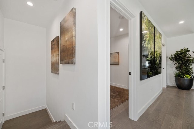 Building Photo - 11245 Greenlawn Ave