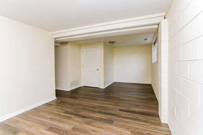 Building Photo - 311 Healy Ave