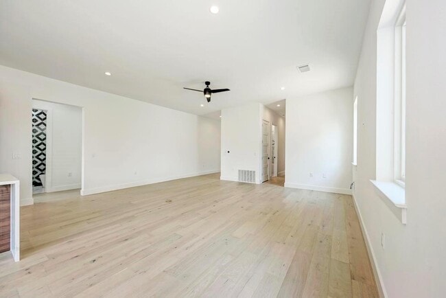 Building Photo - 200 Tillery Sq