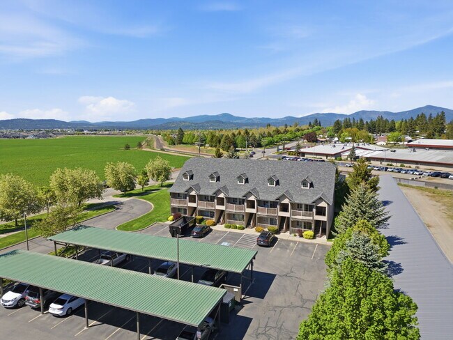 Building Photo - 848 N Chase Rd