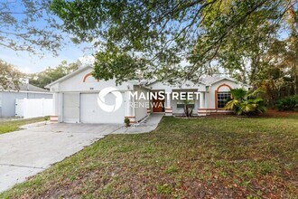 Building Photo - 3 Bedroom Pet-Friendly Home in Spring Hill, FL with Main Street Renewal