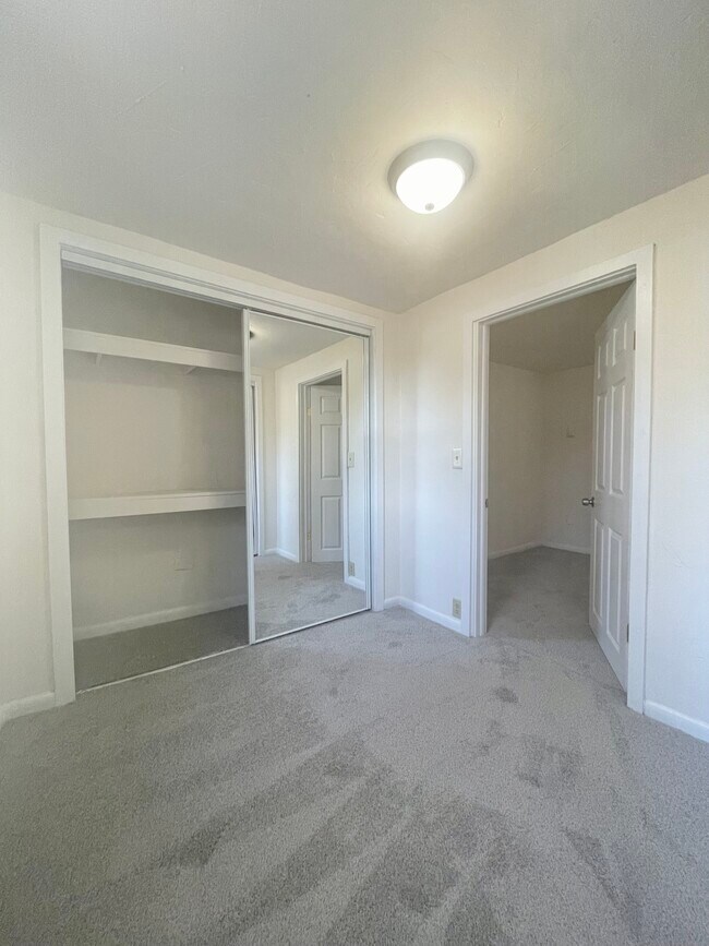 Building Photo - 2584 Virginia Beach Blvd