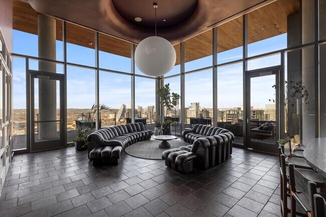 Building Photo - 44 East Ave