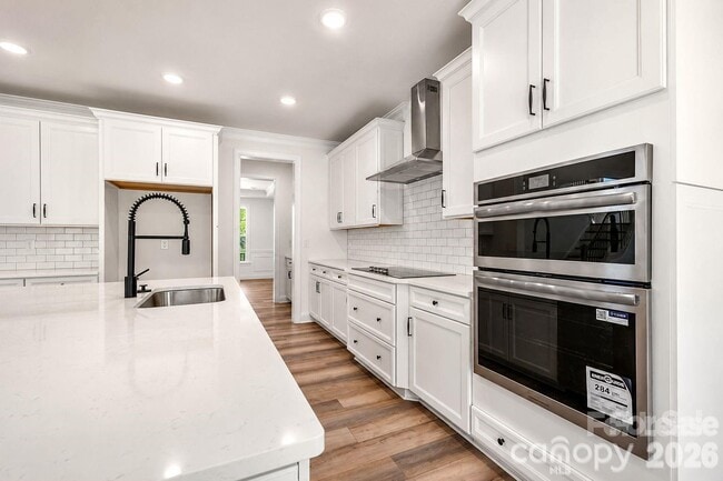 Building Photo - 5944 Bakers Point
