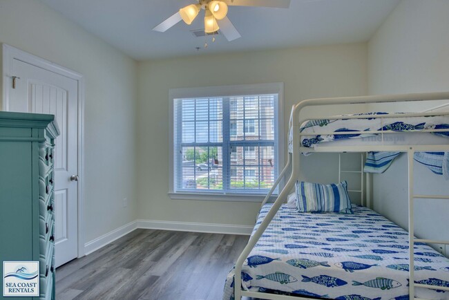 Building Photo - 320 Topsail Landing