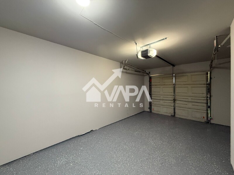 Building Photo - 216 Kimberly Dr