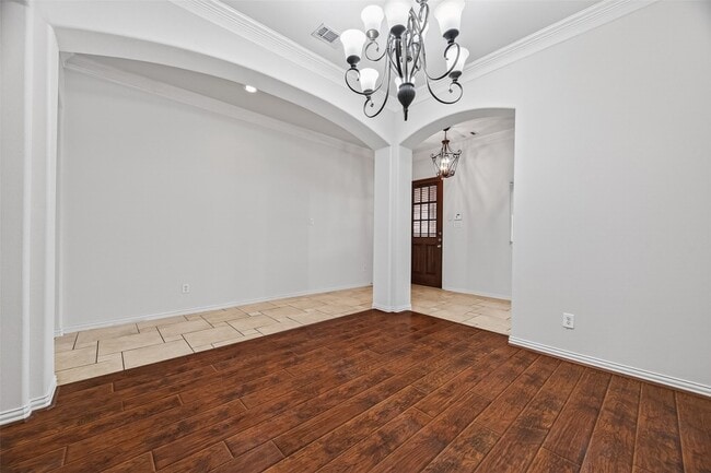 Building Photo - 6726 Hathaway Ln