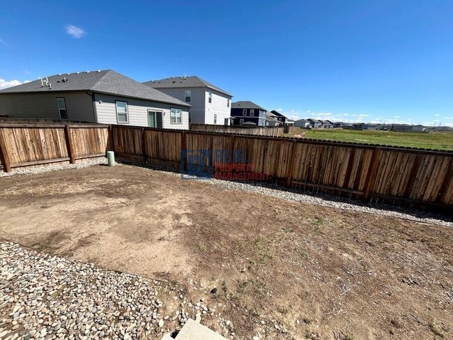 Building Photo - 6945 Yazoo Dr