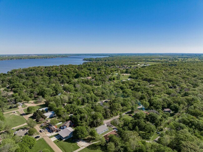 Building Photo - Available