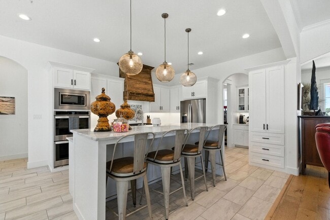 Building Photo - Stunning 5 bedroom horse property coming soon!