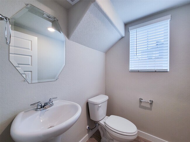 Building Photo - 10055 Cloud Mist Dr