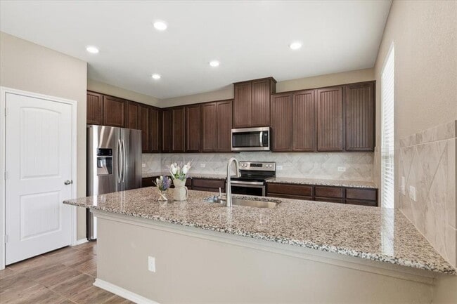 Building Photo - 1006 Toltec Trail