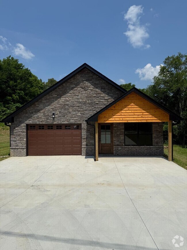 Building Photo - NEW CONSTRUCTION Brick Home