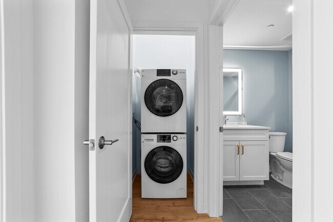 Building Photo - 500 Talbot Ave