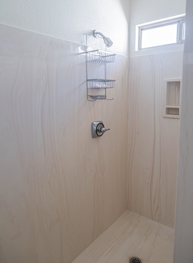 Building Photo - 11146 N Desert Flower Dr