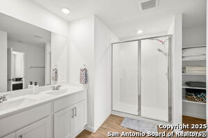Building Photo - 304 LAS LOMAS