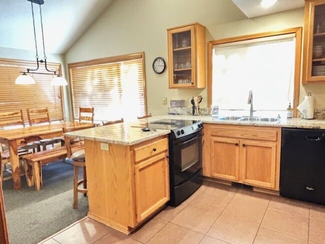 Building Photo - 58120 Gannet Lane, Fall Special $250.00 off First Month's Rent with Signed Lease