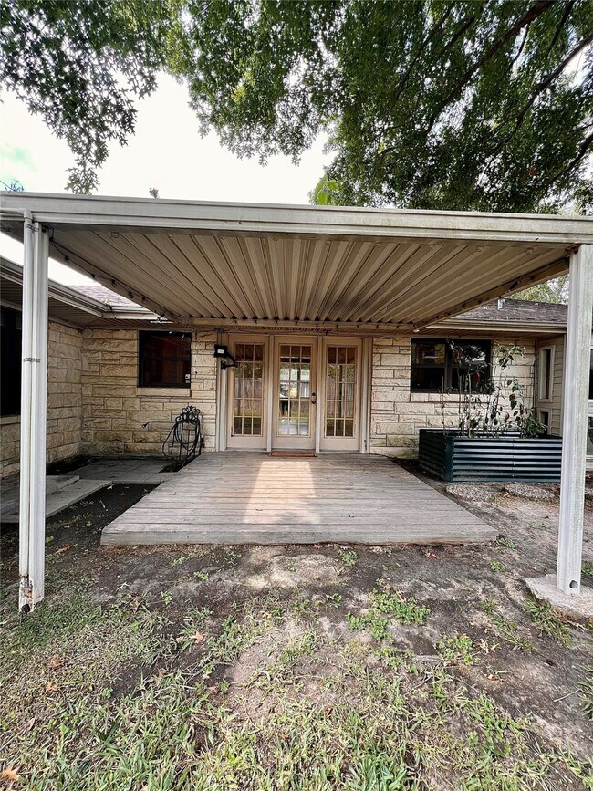 Building Photo - 4218 Glebe Rd