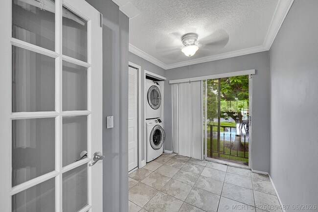 Building Photo - 3630 N Citrus Trce