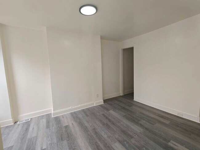 Building Photo - 1822 Harlem Ave