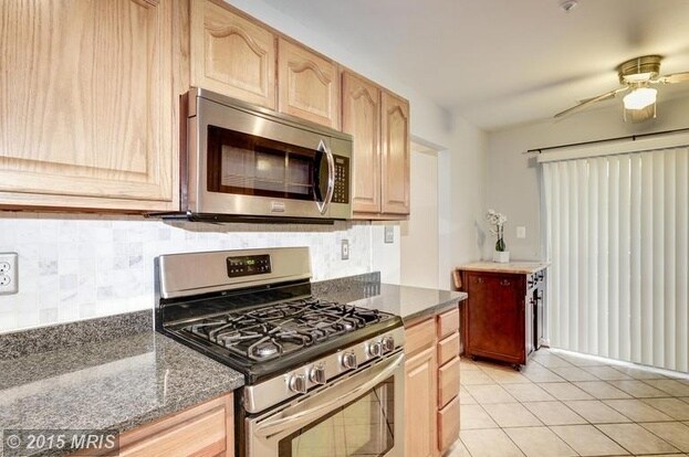 Eat-in Kitchen - 3901 Ettrick Ct