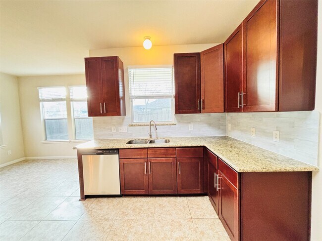 Building Photo - 16318 Bettong Ct