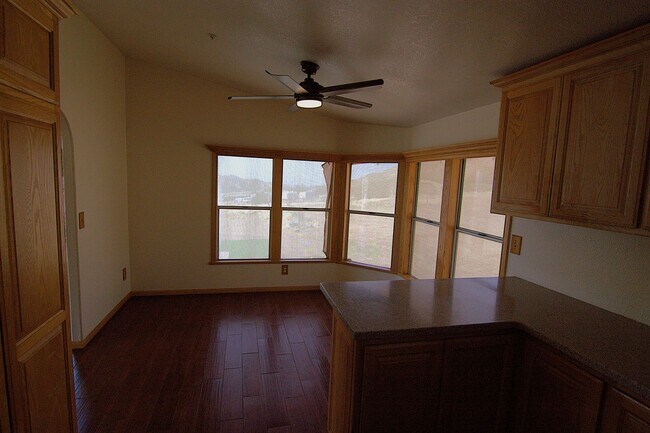 Building Photo - Spacious 4 Bed / 2 Bath Home with Mountain Views in Acton