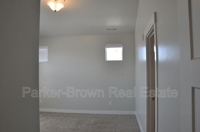 Building Photo - 4076 W 1530 N