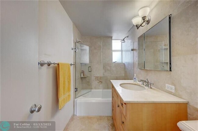 Building Photo - 345 N Fort Lauderdale Beach Blvd