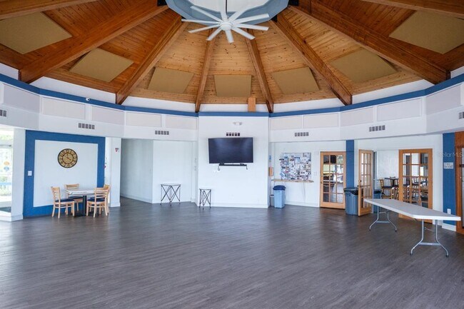 Building Photo - 11455 Harbor Way