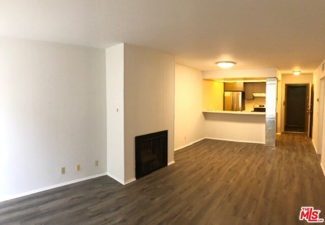 Building Photo - 1745 Camino Palmero St