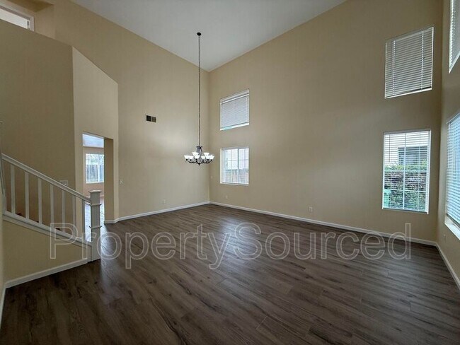 Building Photo - 1830 Persimmon Way