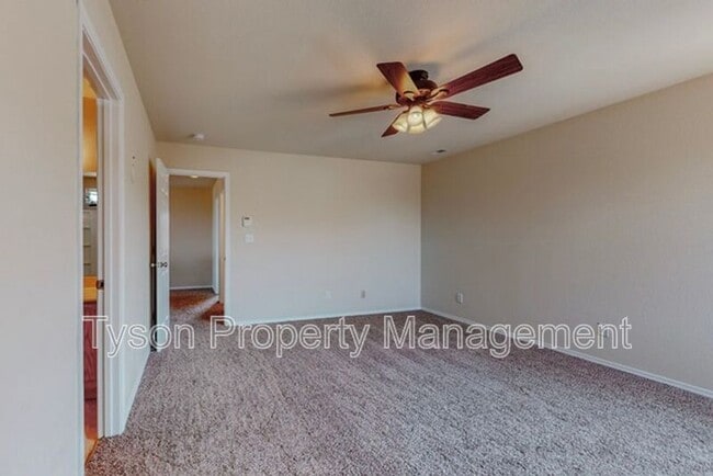 Building Photo - 7615 Red Finch Ct NW