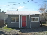 Building Photo - Phoenix 1 Bedroom Unit