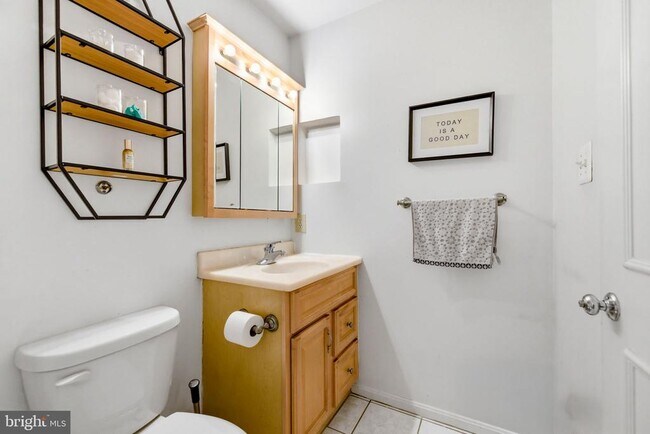 Building Photo - 10208 Ashbrooke Ct