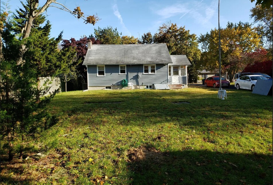 Building Photo - 16 Fire House Dr