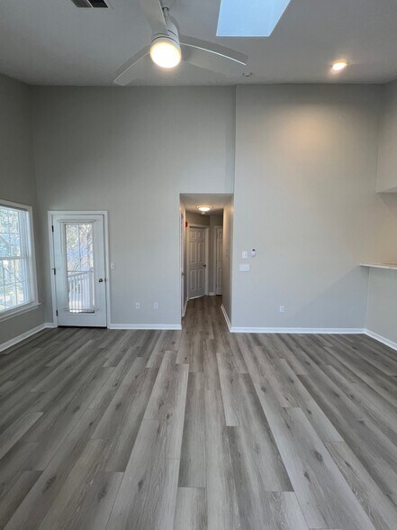 Building Photo - 134 Tyson Commons Ln