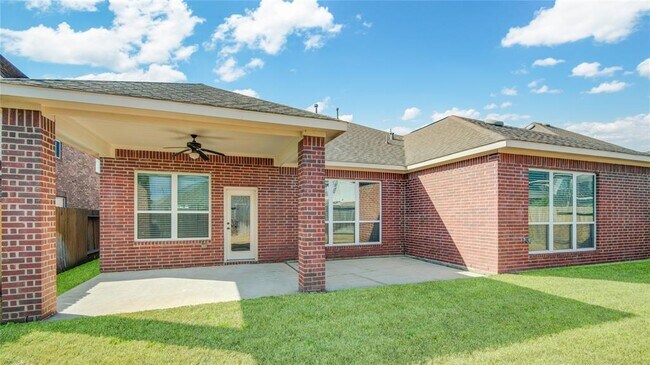 Building Photo - 25410 Lancaster Pine Dr