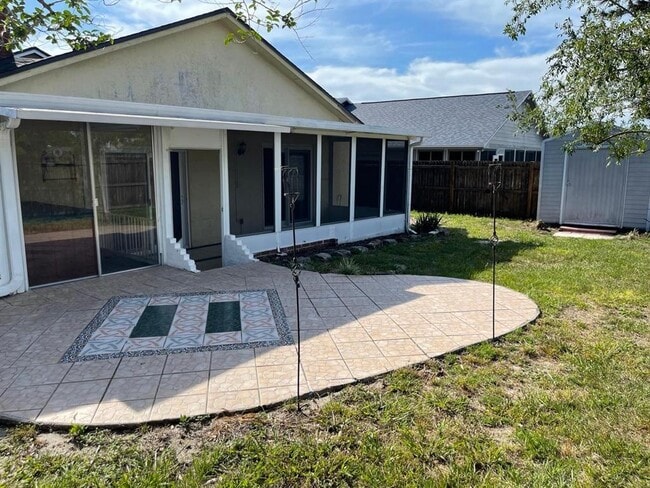 Building Photo - 1392 San Diego Ct