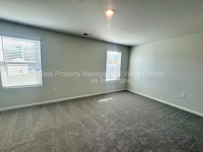 Building Photo - 2727 Chert Ln