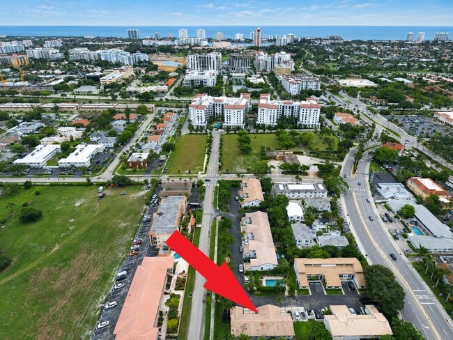 Building Photo - 350 SW 8th St