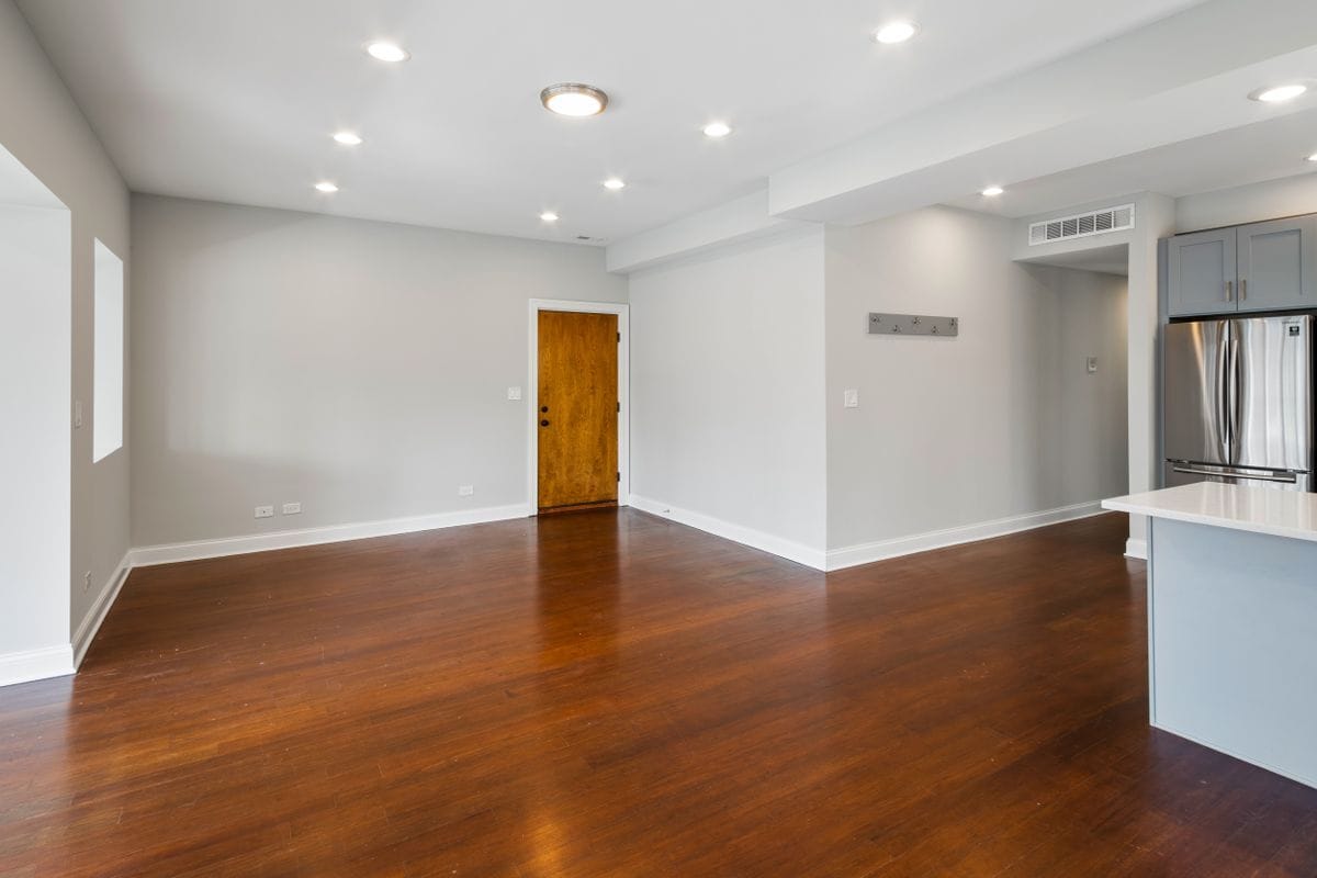 Building Photo - 4637 N Dover St