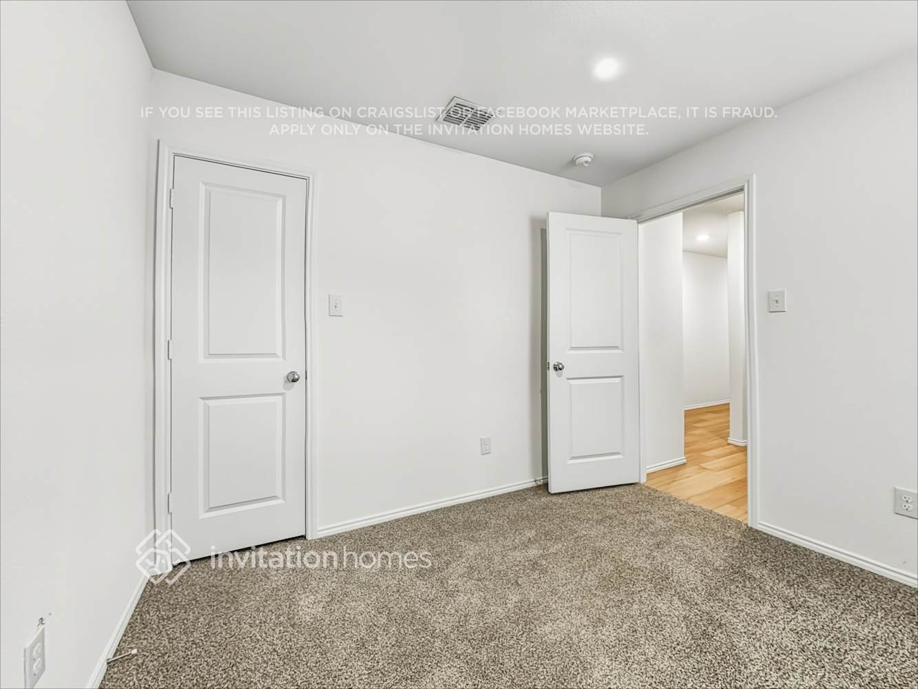 Building Photo - 1304 Haymarket Rd