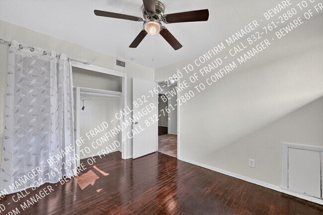 Building Photo - 1214 Adelaide Dr