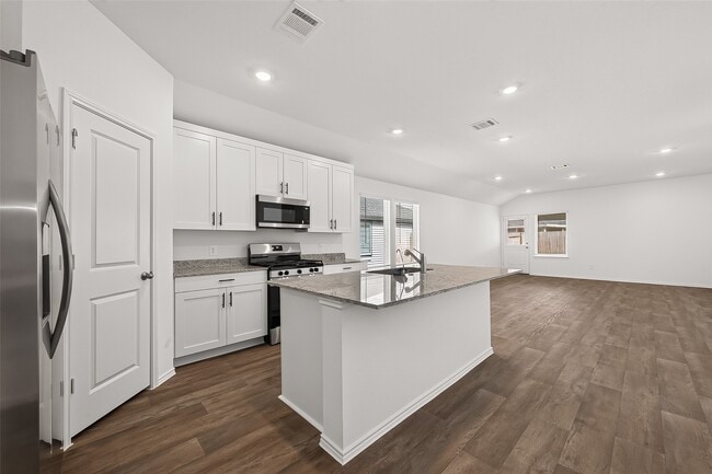 Building Photo - 31210 Carmelas Landing Dr