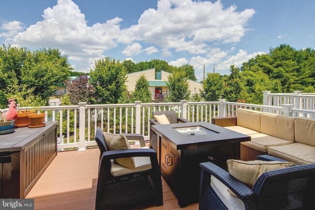 Building Photo - 630 Warblers Perch Wy