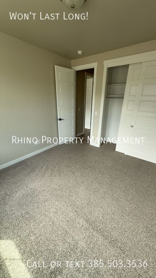 Building Photo - 927 Wahlen Way