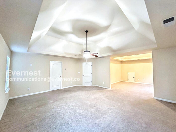 Building Photo - 350 Adverstone Ct